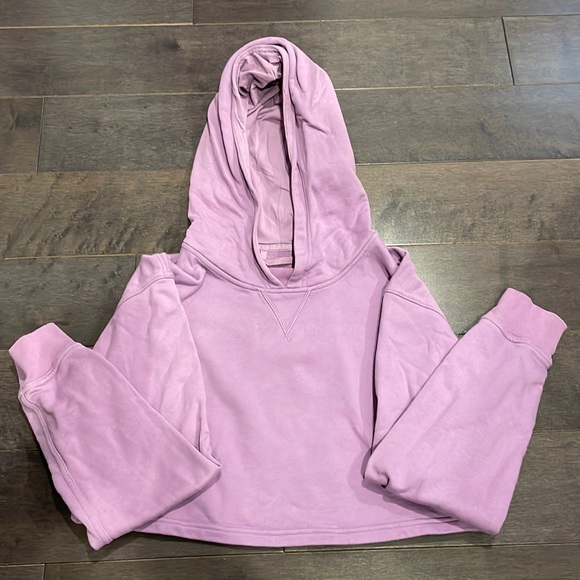 lululemon athletica Tops - Lululemon Cropped Hoodie